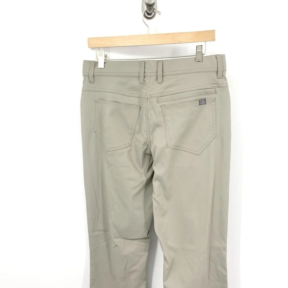 LL Bean Men‎ Size 30 x 32 Pants Beige Slim Straight Nylon Venture Stretch Brown